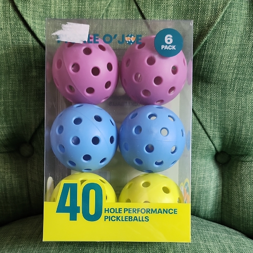 40 Hole Performance Pickleballs 6 Pack